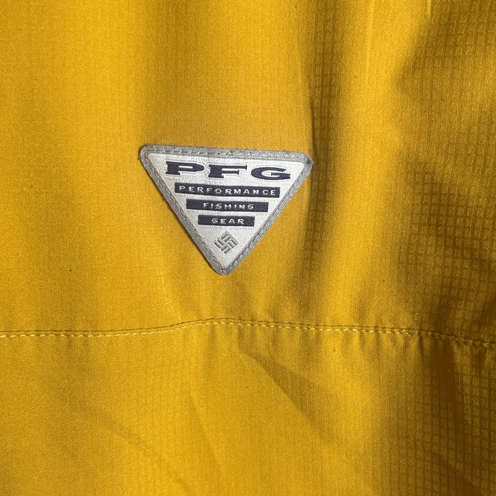 Columbia Women's Golden Button Down Shirt - Picture 6 of 7
